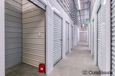 Storage Image 12