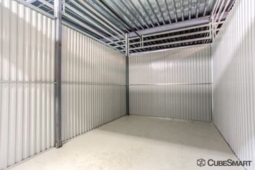 Storage Image 8
