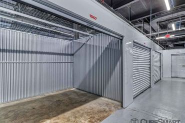 Storage Image 8