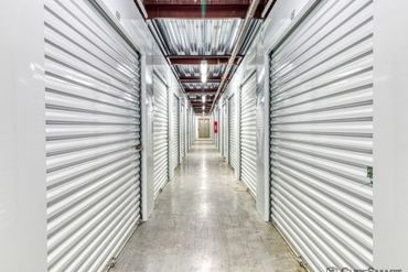 Storage Image 4