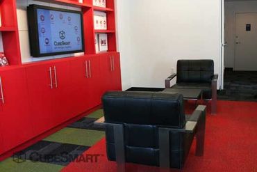 Storage Image 19