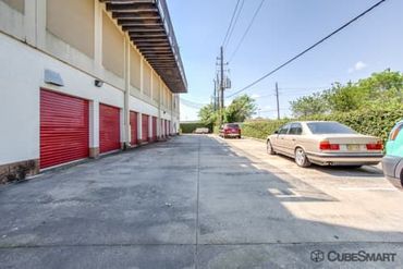 Storage Image 8