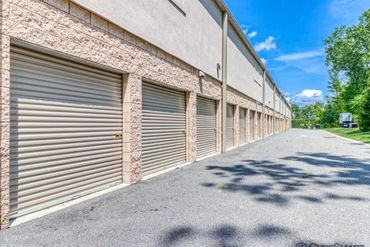 Storage Image 8
