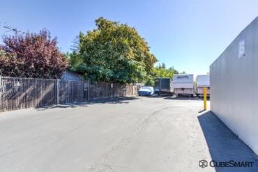 Storage Image 6