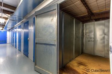 Storage Image 4