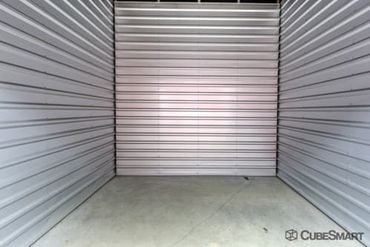 Storage Image 8
