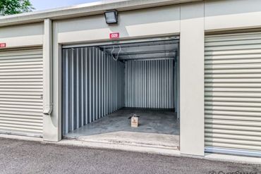 Storage Image 8