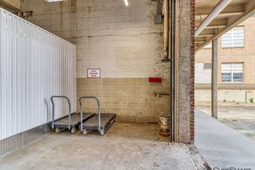 Storage Image 8