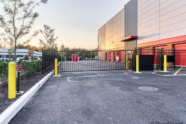 Storage Image 8