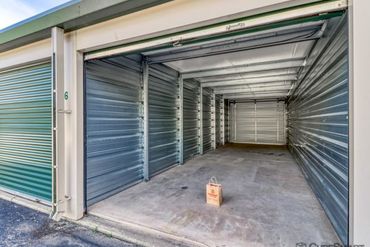 Storage Image 9