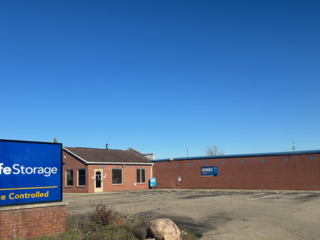 Facility Image