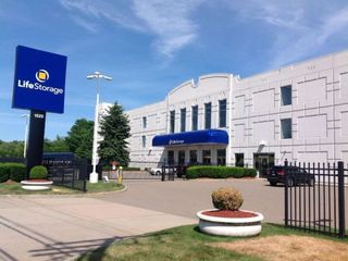 Facility Image