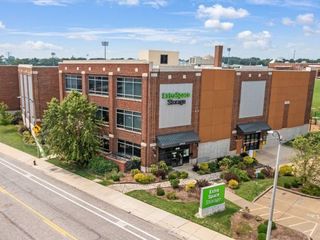 Facility Image