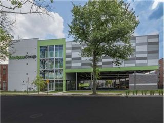 Facility Image