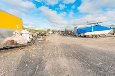 Storage Image 19