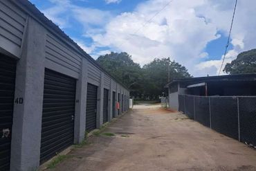 Storage Image 26
