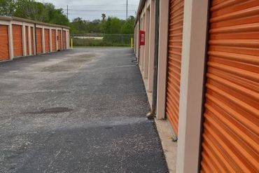 Storage Image 10
