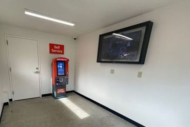 Storage Image 3
