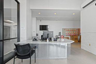 Storage Image 13