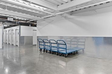Storage Image 12