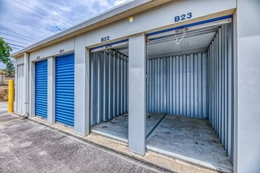 Storage Image 9