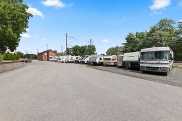 Storage Image 4