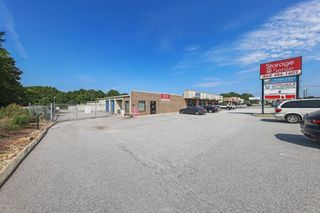 Facility Image