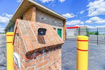 Storage Image 12