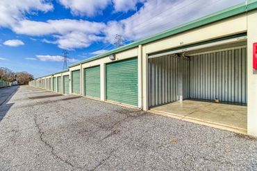 Storage Image 8