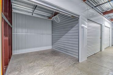 Storage Image 12