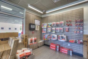 Storage Image 12