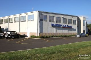 Facility Image