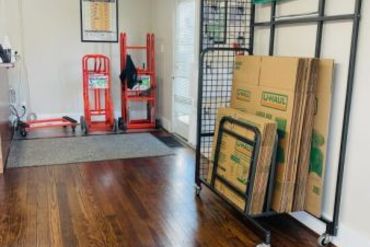 Storage Image 8