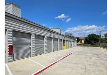 Storage Image 4
