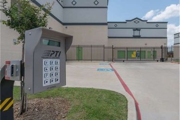 Storage Image 6